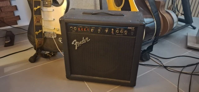 Fender H.O.T. (High Output Tone) 