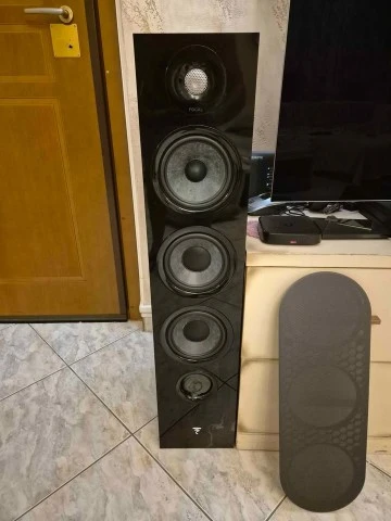 Focal Chora 826-D