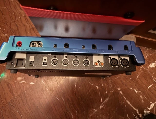 NOVATION XL TASCAM US-428 + FIRE-ONE για ανταλλακτικα