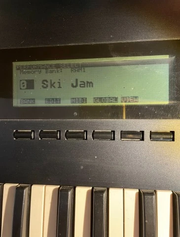 Korg Wavestation 