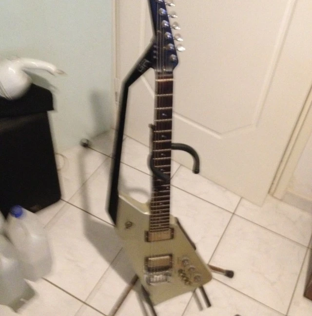 Roland G707 Guitar & GR700 Guitar