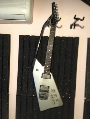 Rolland G707 Guitar & GR700 Guitar  
