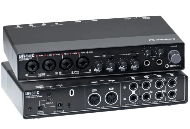 Steinberg UR44C