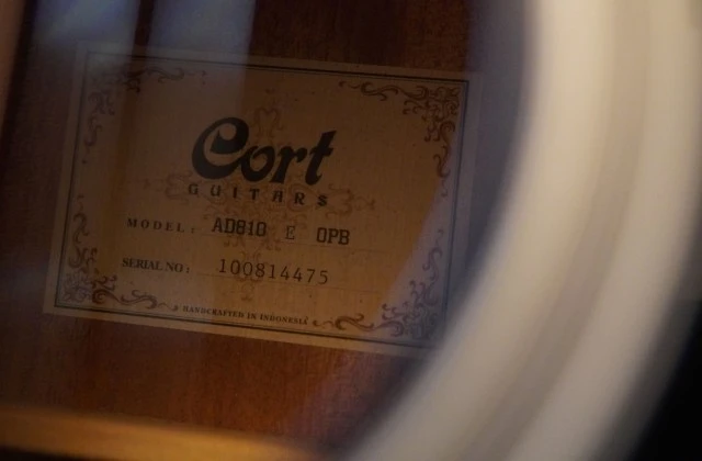 Cort AD810 Black Satin