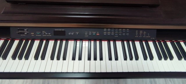 Ηλ. Πιάνο Yamaha CLP-120