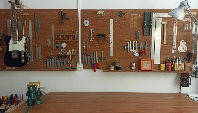 Kouman Guitar Workshop