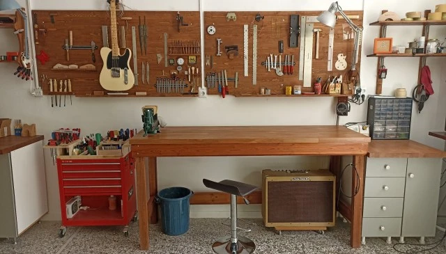 Kouman Guitar Workshop