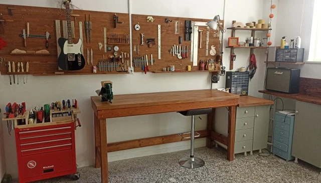 Kouman Guitar Workshop