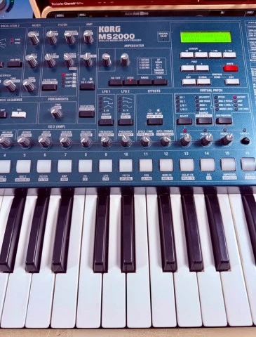 Korg MS2000