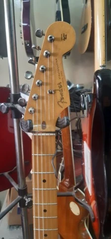 Fender Stratocaster 1957 vintage blonde relic  2019