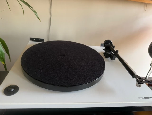 Rega RP1