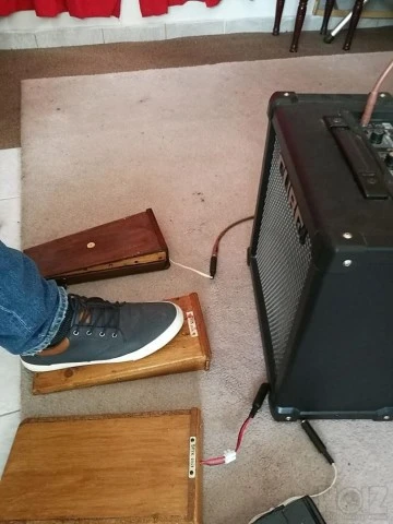 Χειροποίητα Stompboxes για Ρυθμική Συνοδ