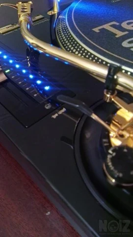 Technics SL-1200 GLD