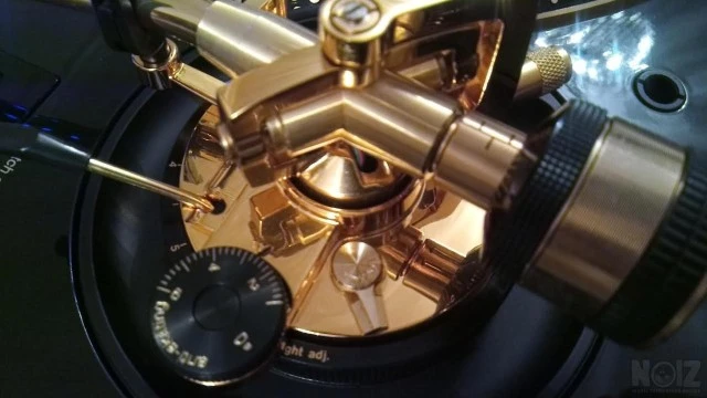 Technics SL-1200 GLD