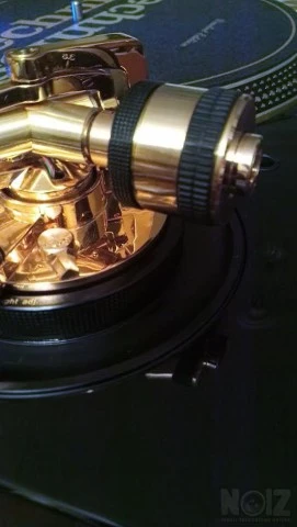 Technics SL-1200 GLD