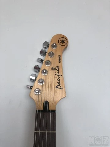 Yamaha Pacifica 112