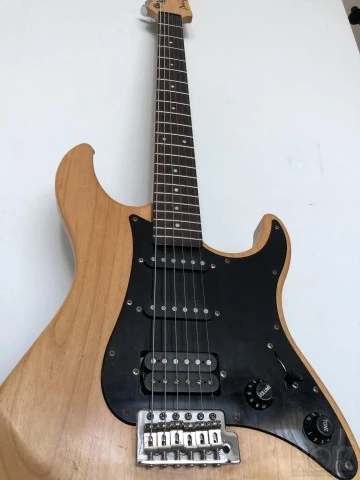 Yamaha Pacifica 112
