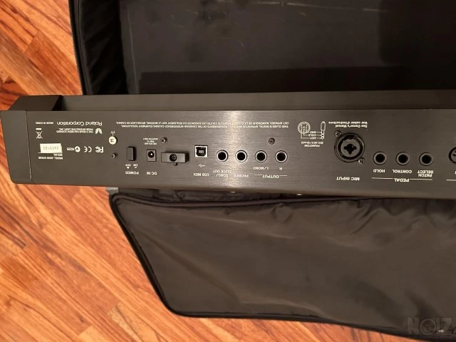 Roland Juno-Stage