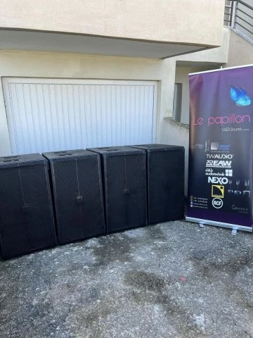 Jbl srx 728s Sub woofer