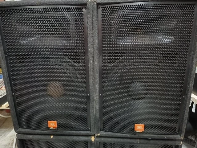 JBL JRX115
