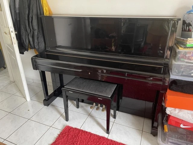Πιάνο Yamaha U1