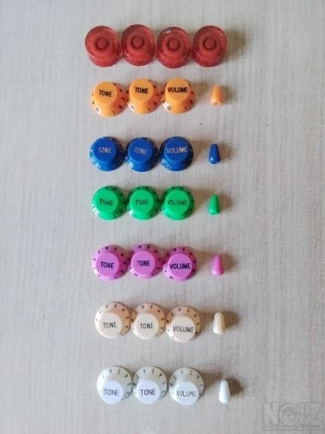 Guitar knobs