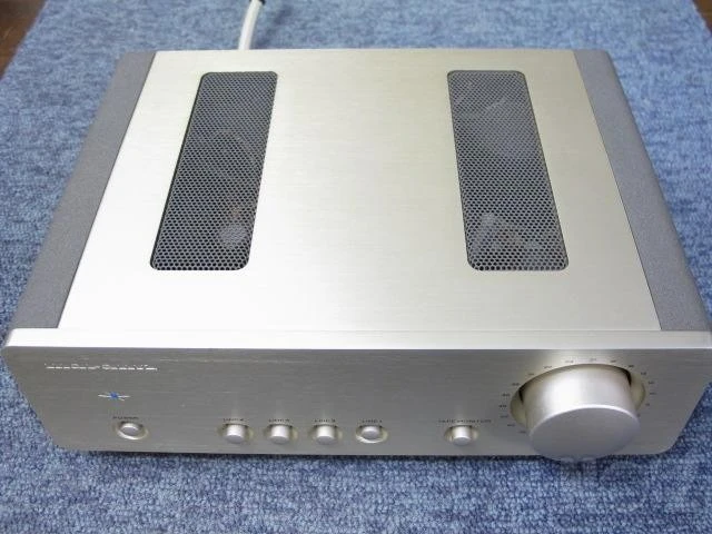 Προενιχυτής Marantz SC-23