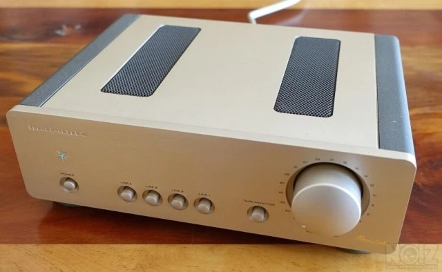 Προενιχυτής Marantz SC-23