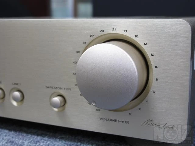 Προενιχυτής Marantz SC-23