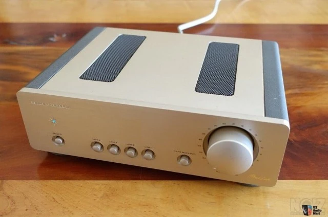 Προενιχυτής Marantz SC-23