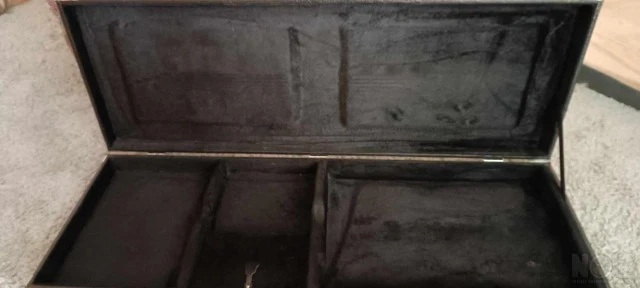 Σκληρή θήκη Hardcase Stratocaster