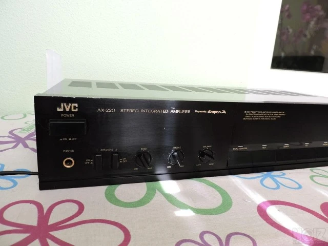 Ενισχυτής JVC AX - 220