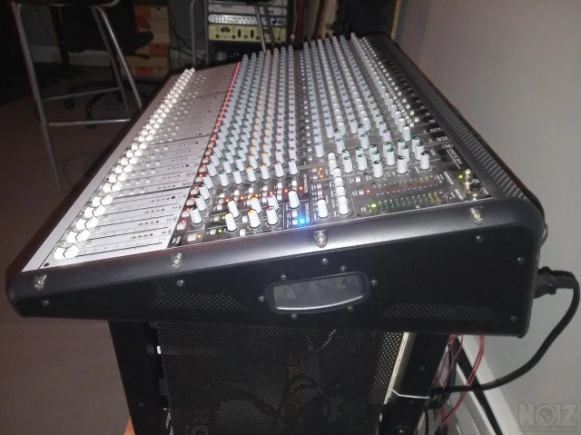 Mackie Onyx 24.4