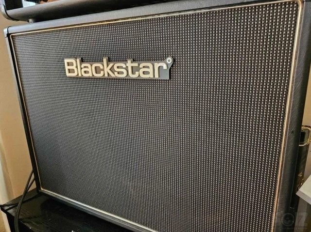Καμπίνα Blackstar HTV-212 με 2 12