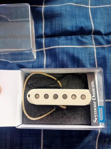 Bridge μαγνήτης από fender Stratocaster 