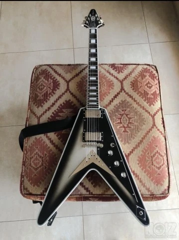 Brent Hinds Flying V Custom