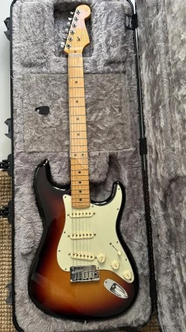 Fender Stratocaster Ultra - Ultraburst