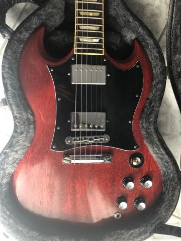 Ζητείται Gibson SG Standard από 2000 Μεχ