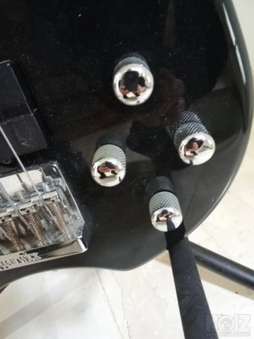 Vampyre  Rock bass by Warwick