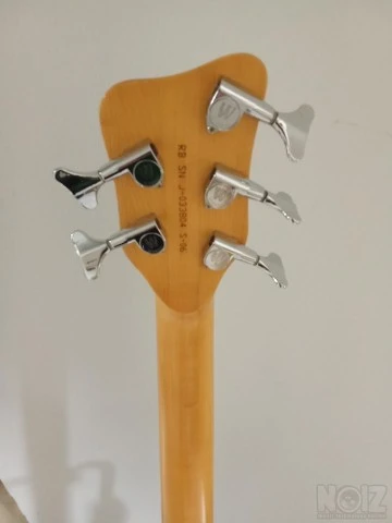 Vampyre  Rock bass by Warwick