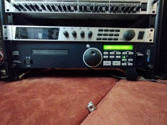 Stanton C.400 Professional Single 2U Rac