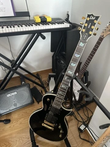 ESP LTD EC-1000 Black