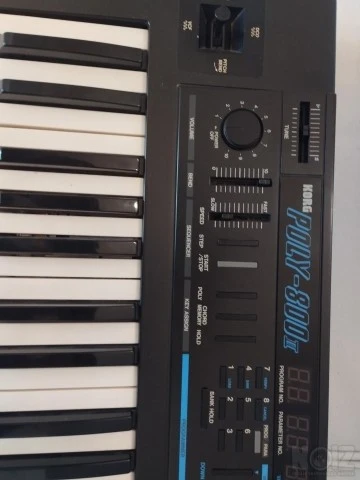 KORG Poly 800 MK2
