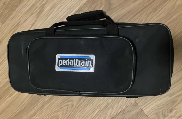 Pedaltrain mini με softcase