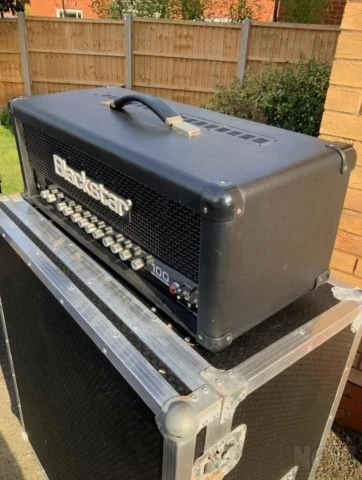Blackstar Series One 100w & footswit