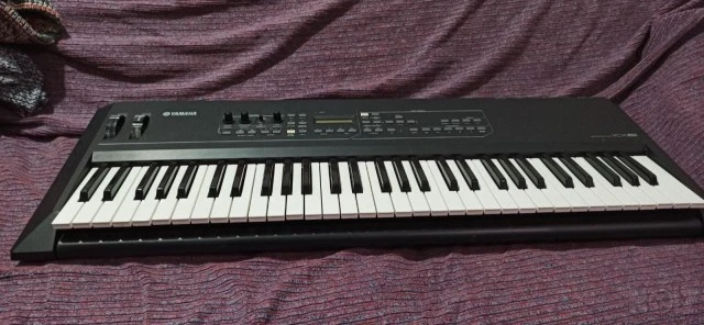 Yamaha KX61