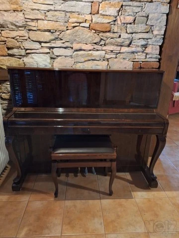 Πιάνο Weinbach