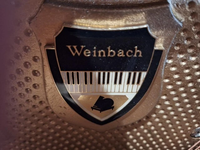 Πιάνο Weinbach