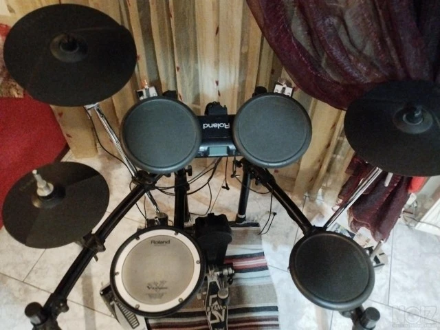 Roland TD04