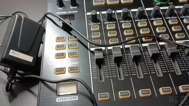 Roland MX-1 Performance Mixer